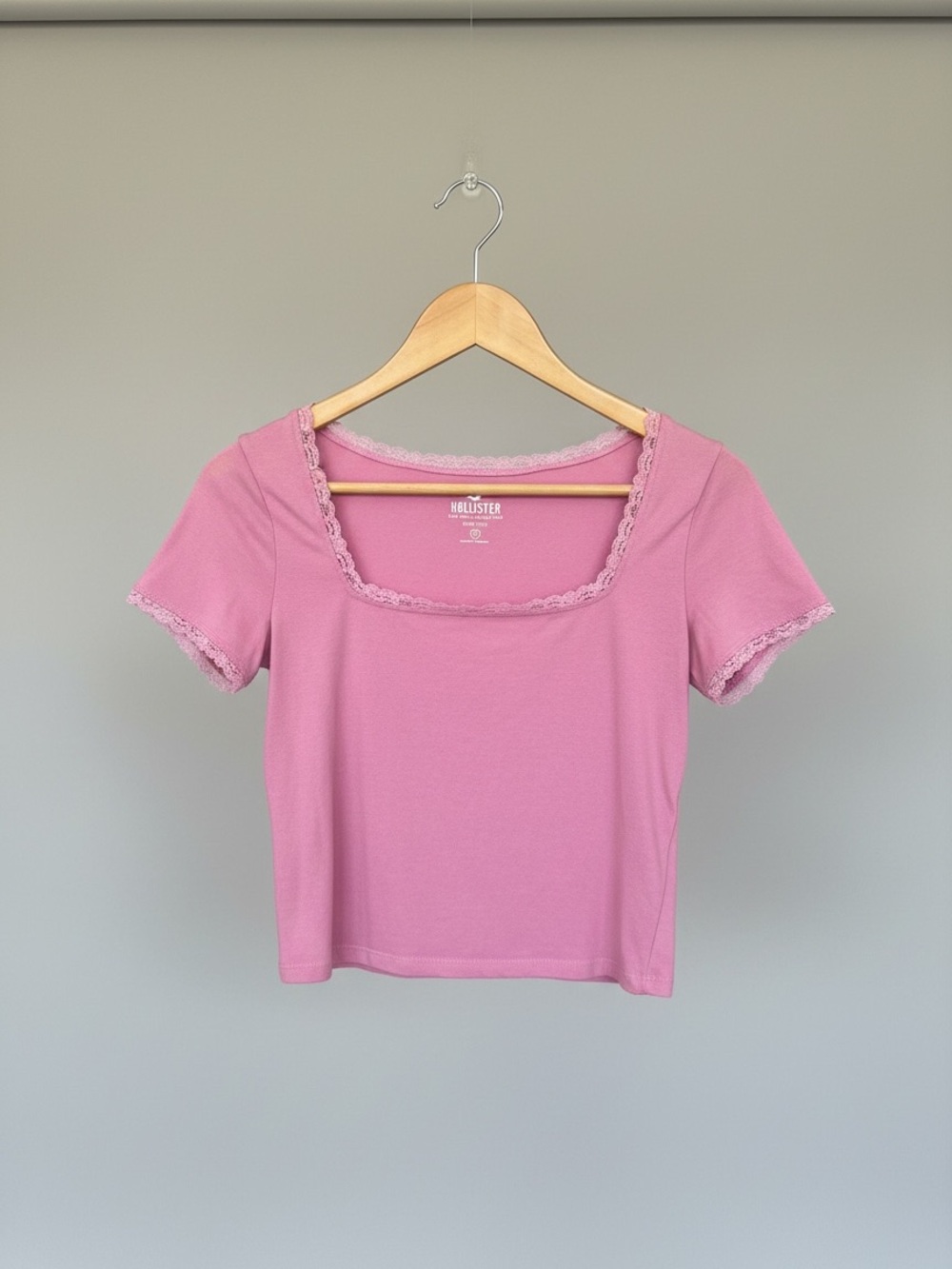 Hollister Rose Pink Lace-Trim Square Neck Crop Tee